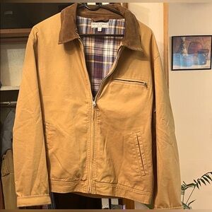 Stylish Tan Men’s Jacket with Brown Collar